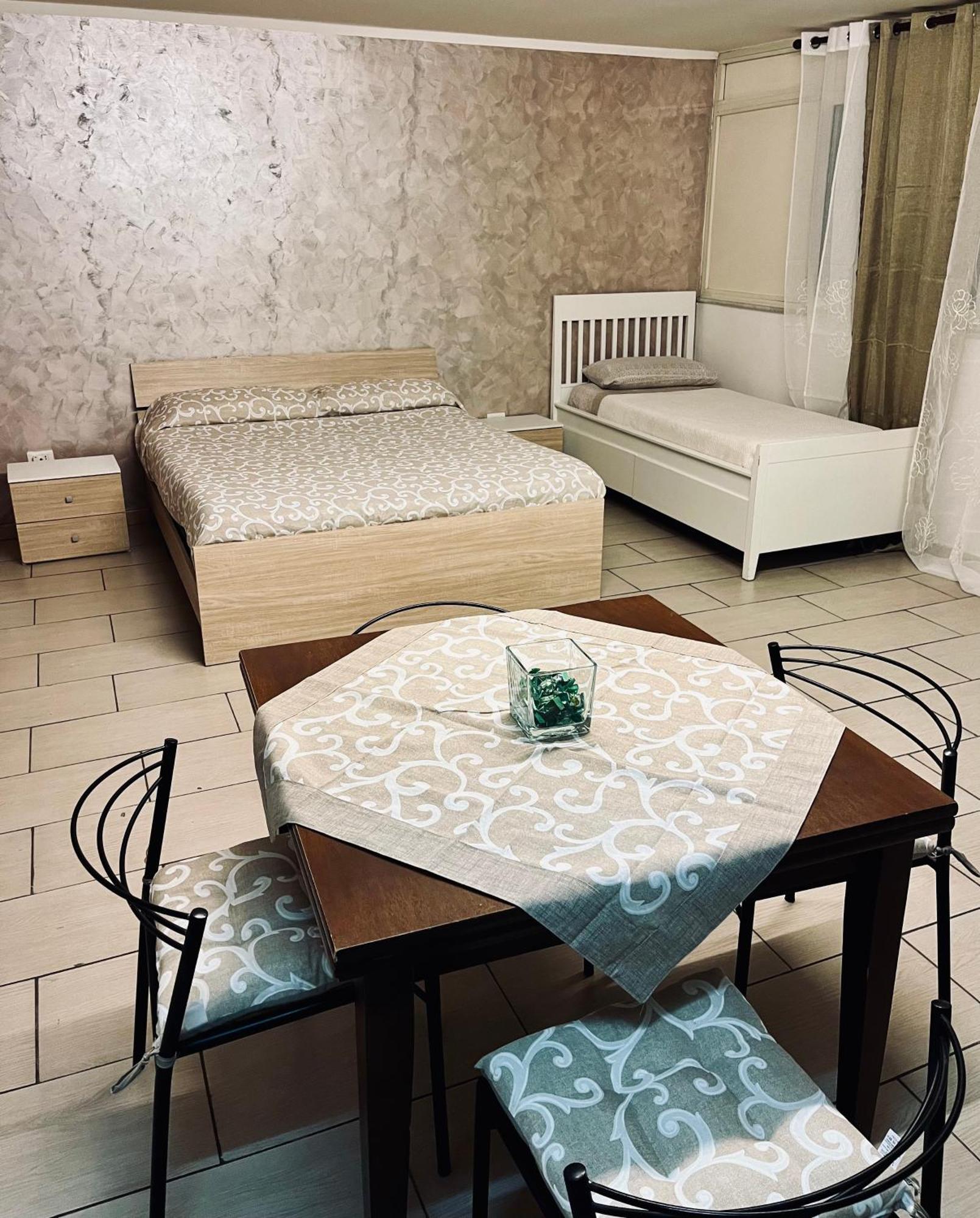 Villa A Casa E Matilde à Naples Extérieur photo